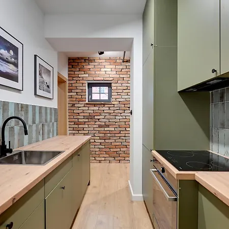 Mariacka Old Town By Grand *