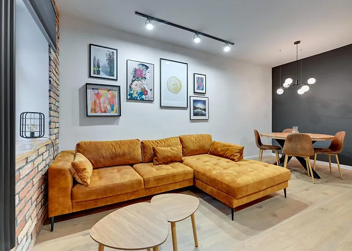 Mariacka Old Town By Grand